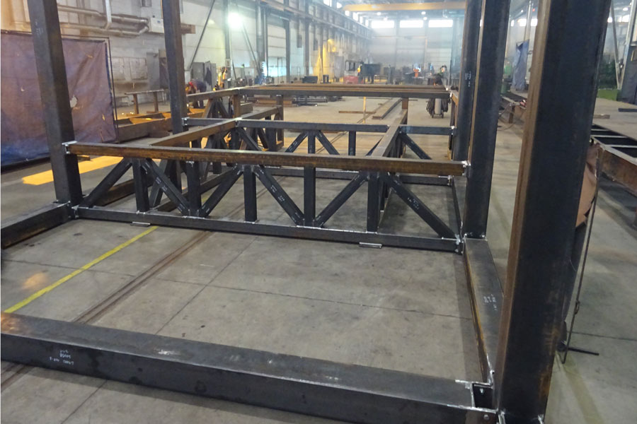 Seafastening structures